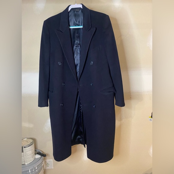 Here is a navy blue trench coat from Henry’s Wichita, KS - Picture 1 of 5